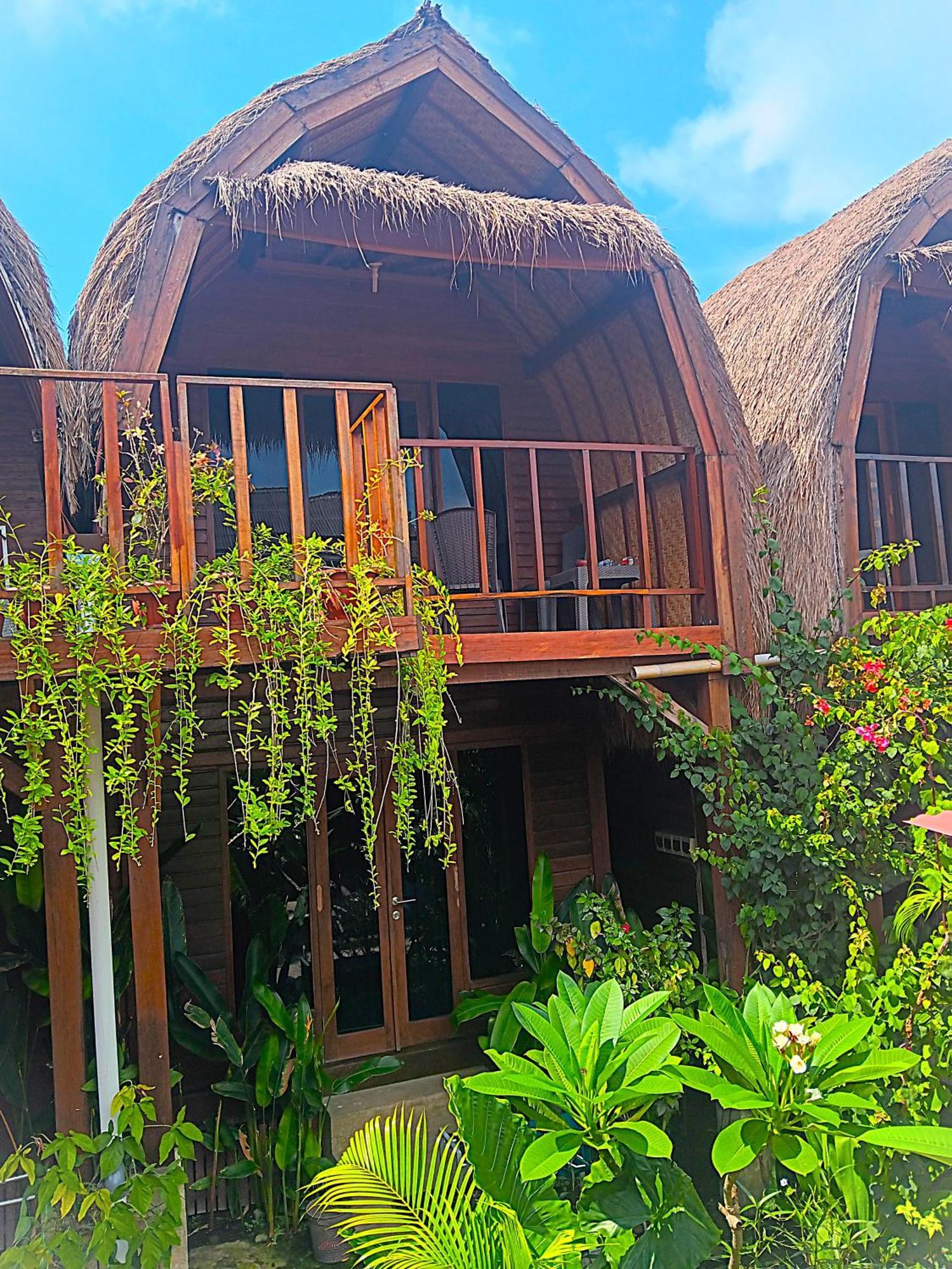 Good Vibes Bungalows Джили Трауанган Екстериор снимка