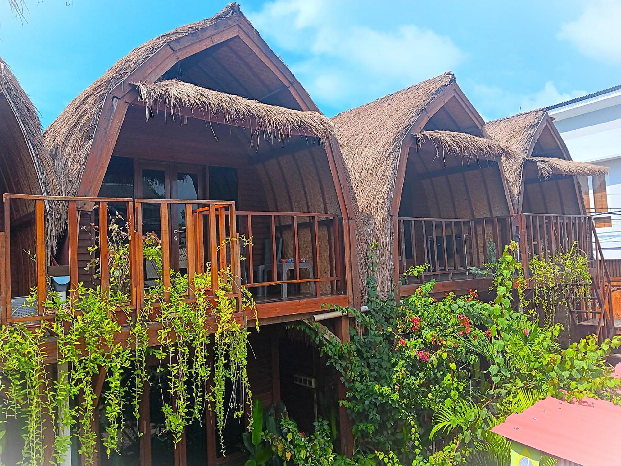 Good Vibes Bungalows Джили Трауанган Екстериор снимка