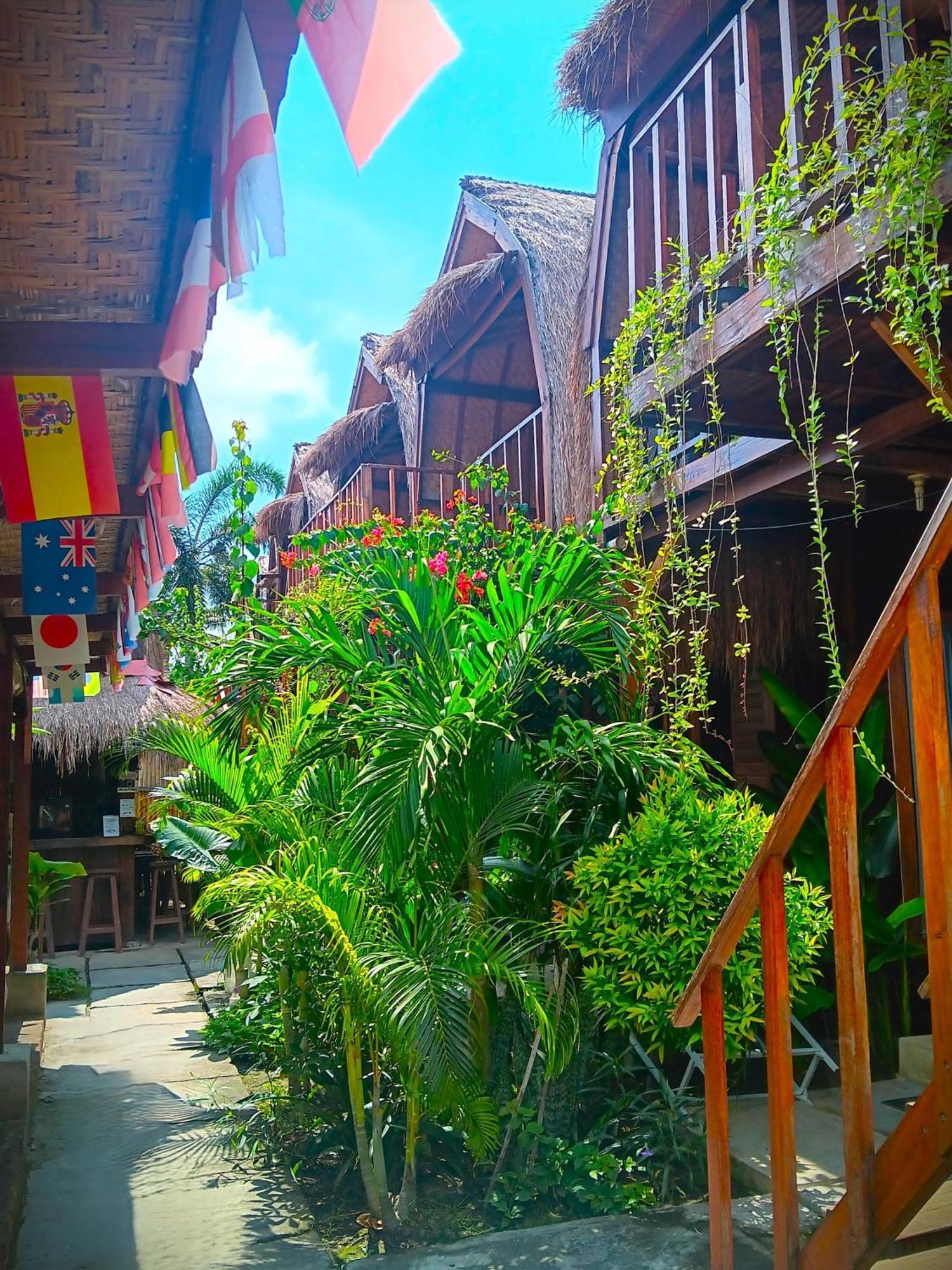 Good Vibes Bungalows Джили Трауанган Екстериор снимка